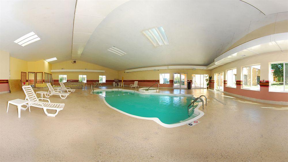 Quality Inn & Suites Kansas City - Independence I-70 East Eksteriør billede
